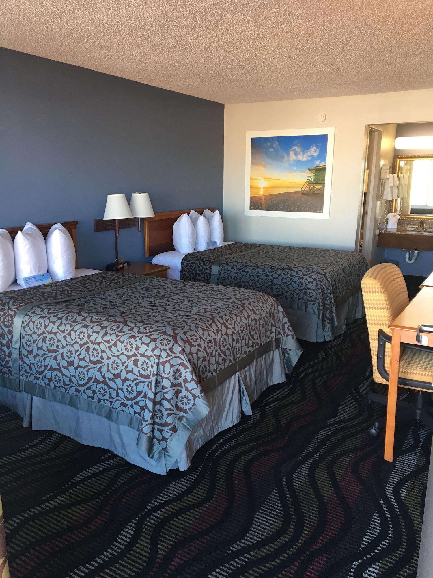 Days Inn By Wyndham Fort Myers Exteriör bild