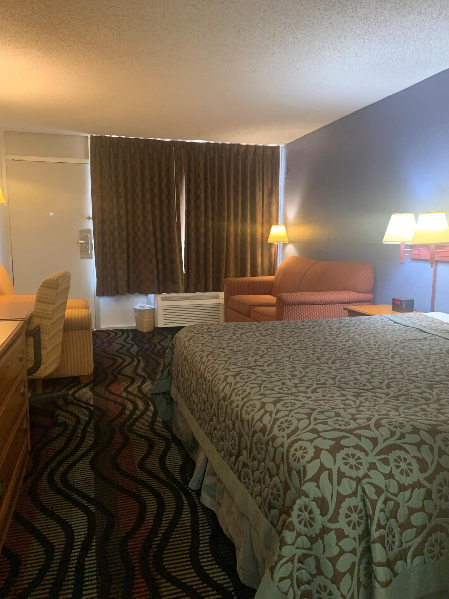 Days Inn By Wyndham Fort Myers Exteriör bild